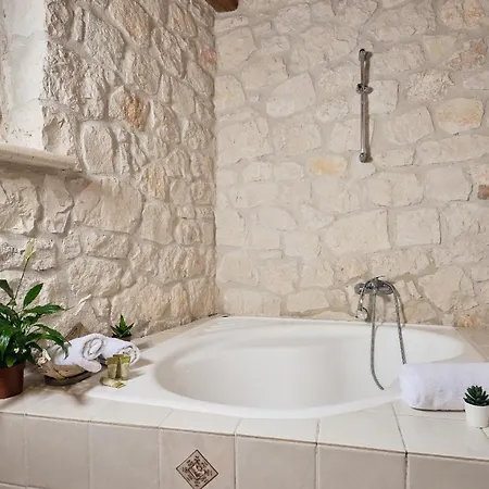 Diamond Villa Vasilikí