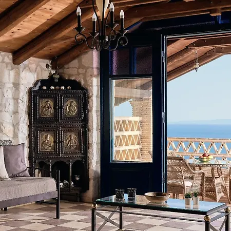 Diamond Villa *